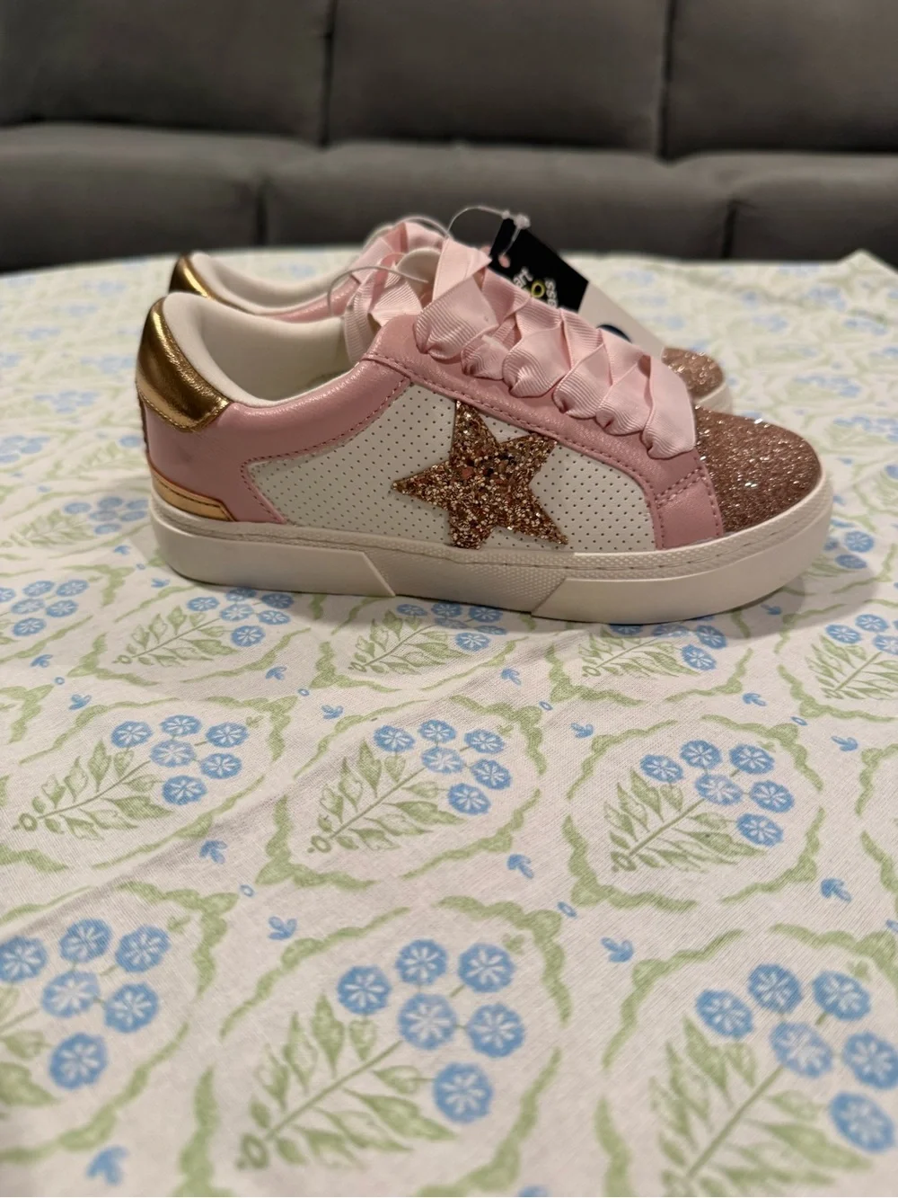 art class Pink Glitter Star Kids Sneakers